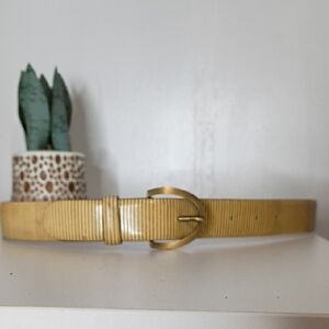 Giorgio Armani Vintage Gold Toned Women's Belt Size 44